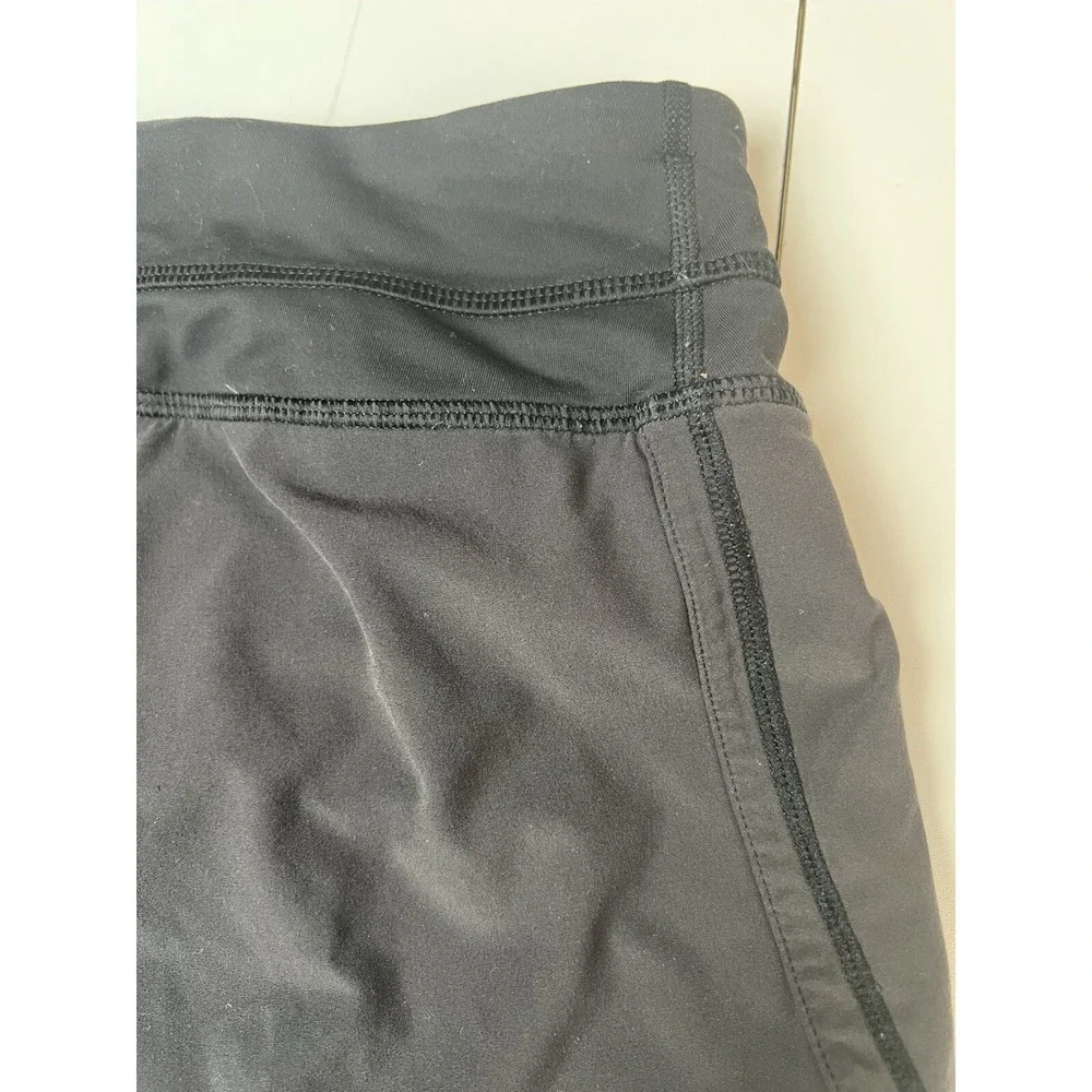 Lululemon Black Athletic Shorts with Liner Brief  Size 8